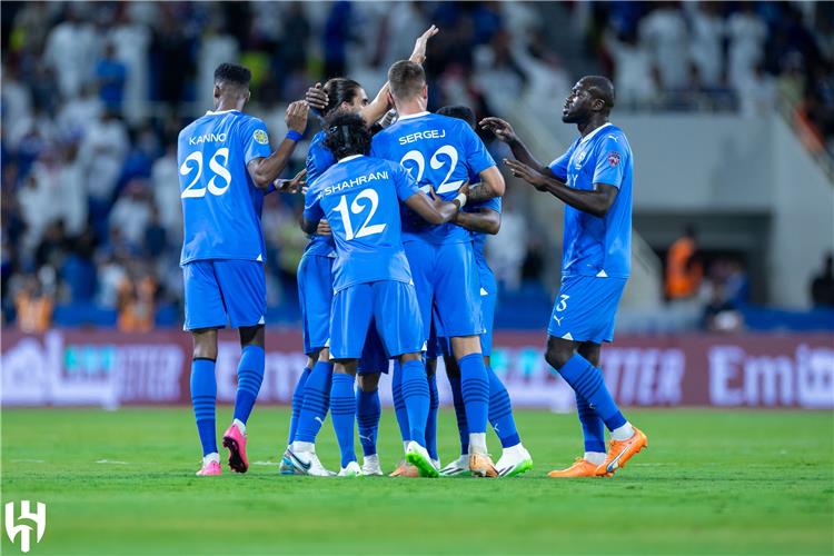 الهلال يسعى لتصحيح المسار أمام الفيحاء في الدوري السعودي