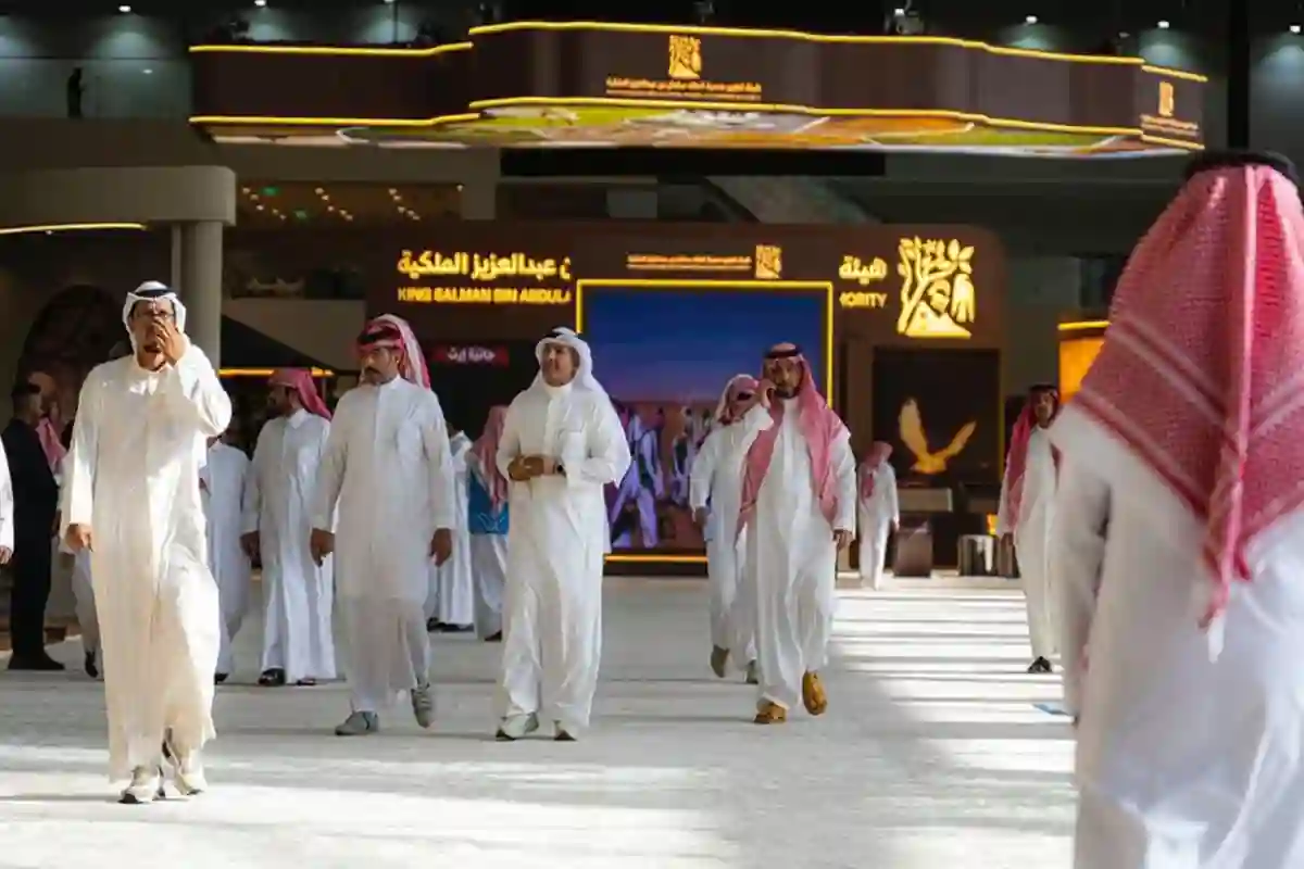 نادي الصقور السعودي يطلق فعاليات موسم الصيد الدولي: بداية جديدة تreshape ملامح التقليد في المملكة