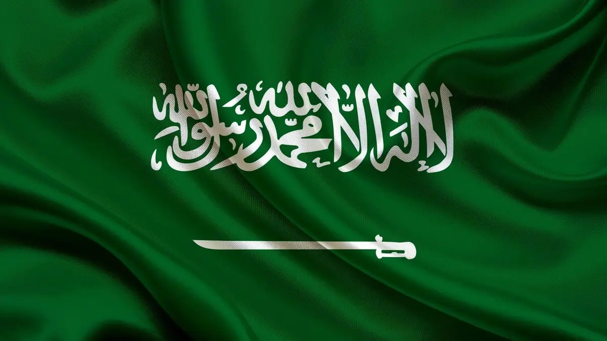 السعودية تتدخل بفعالية لإنهاء التوتر بين أفغانستان وباكستان بعد تصعيد عسكري متصاعد