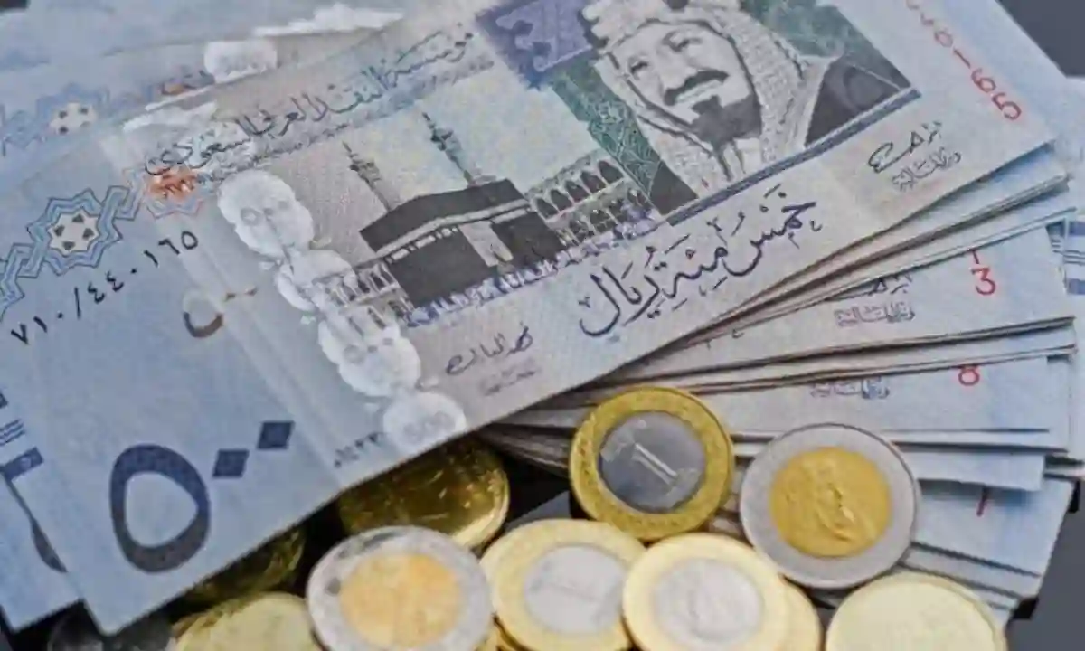 بعد انخفاض الدولار.. الريال السعودي يشهد تراجعاً مفاجئاً أمام الجنيه المصري