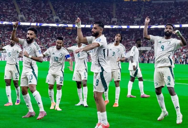 السعودية والإمارات في سباق التأهل: كيفية حسم بطاقات الملحق الآسيوي إلى كأس العالم!