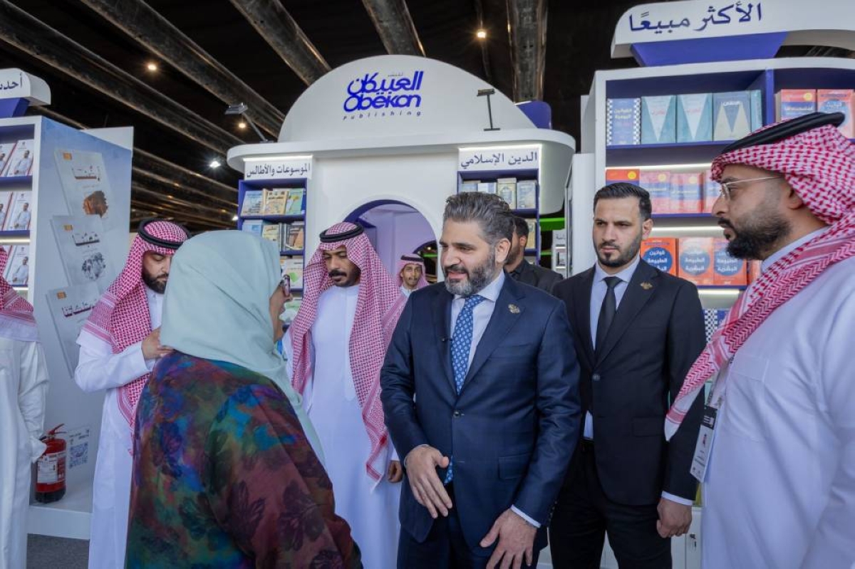 وزير الثقافة السوري ينطلق إلى معرض الرياض الدولي للكتاب