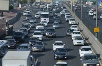 ازدحام مروري متزايد في القاهرة والجيزة خلال ساعات الذروة المسائية