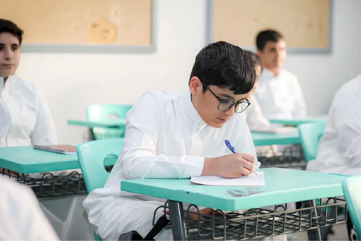التوقيت الشتوي في المدارس السعودية: كل ما تحتاج لمعرفته عن مواعيد اليوم الدراسي