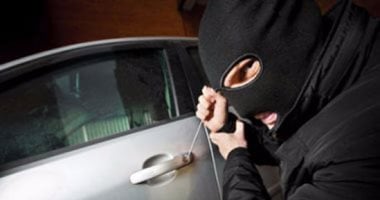إحالة عصابة سرقة محتويات السيارات في القاهرة إلى المحاكمة الجنائية