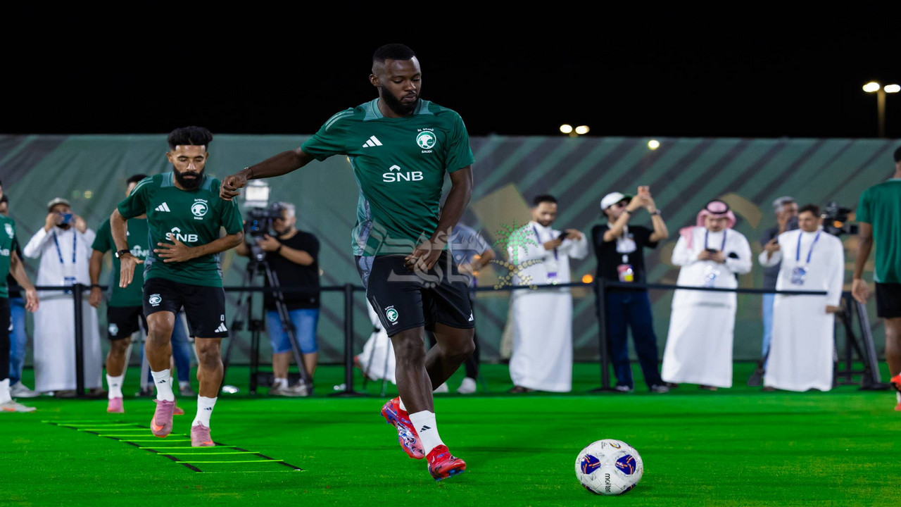 عاجل: إطلاق الدفعة الثانية من تذاكر مباراتي المنتخب السعودي في الملحق الآسيوي!