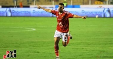 تريزيجيه يعود لتعزيز صفوف الأهلي قبل مباراة الاتحاد السكندري