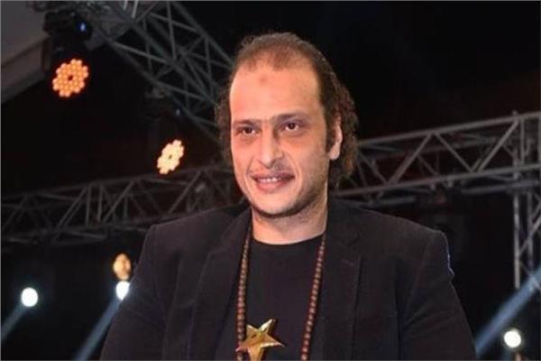 وائل الفشني يبهر الجمهور بأروع الابتهالات الدينية في حفل دار الأوبرا