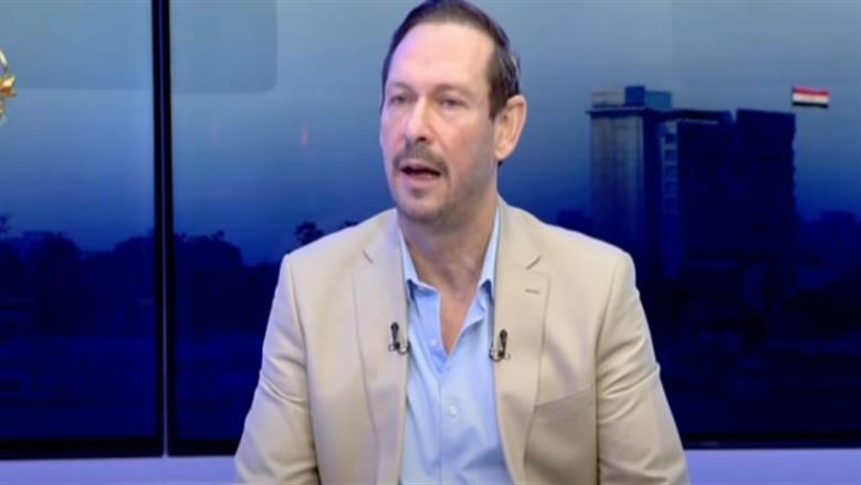 أيمن الشيوي: سأسعى لعودة الجمهور إلى المسرح.. و«الملك لير» مع يحيى الفخراني كان الحلم الذي تحقق