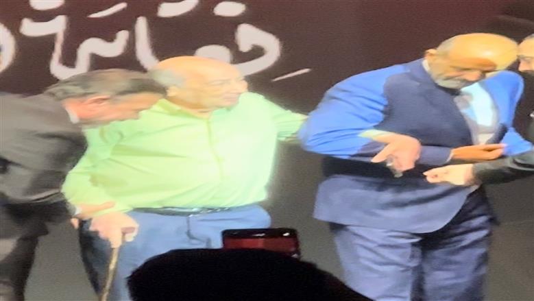مهرجان المهن التمثيلية للمسرح يكرم عبدالله مشرف وضياء الميرغني في حفل الافتتاح