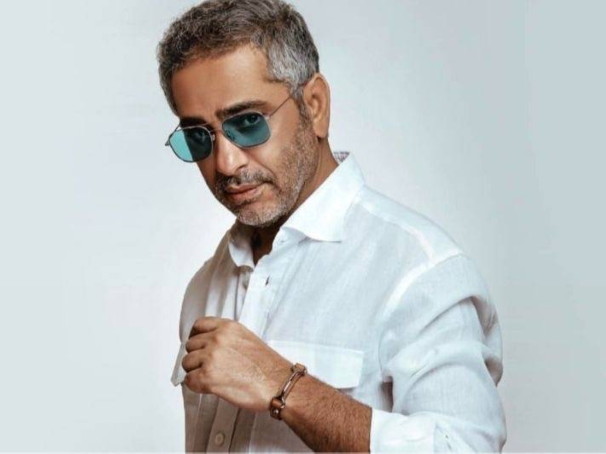 فضل شاكر يسلم نفسه للجيش اللبناني: تفاصيل الواقعة ورد نجل الفنان