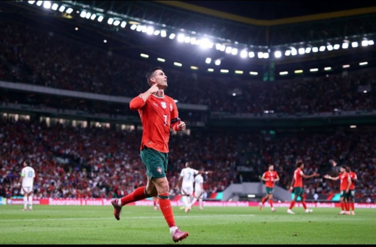 رونالدو، بعمر الأربعين، يُحقق لقب الهداف التاريخي لتصفيات كأس العالم – أخبار السعودية