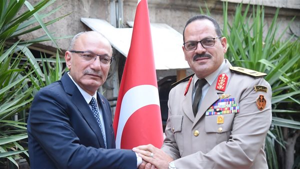 السفير التركي في القاهرة يهنئ الرئيس السيسي بمناسبة انتصارات أكتوبر