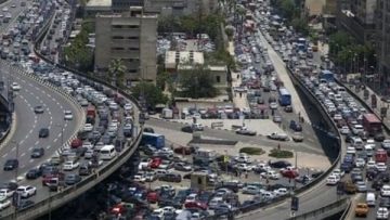 ازدحام مروري في شوارع القاهرة الكبرى وسط تعزيزات أمنية على الطرق السريعة