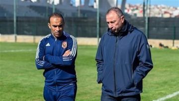 سيد عبد الحفيظ يدعو الخطيب لإلغاء منصب المدير الرياضي وإعادة هيكلة قطاع الكرة بالأهلي