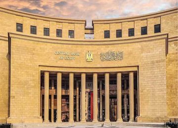 عضو بمجلس إدارة جمعية رجال الأعمال المصريين: خفض سعر الفائدة يشعل حيوية الصناعة والصادرات وجذب المستثمرين