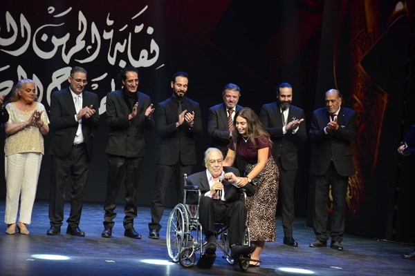 شكرٌ للأوفياء: تقديرٌ خاص لمن اختاروا تكريمنا ونحن على قيد الحياة