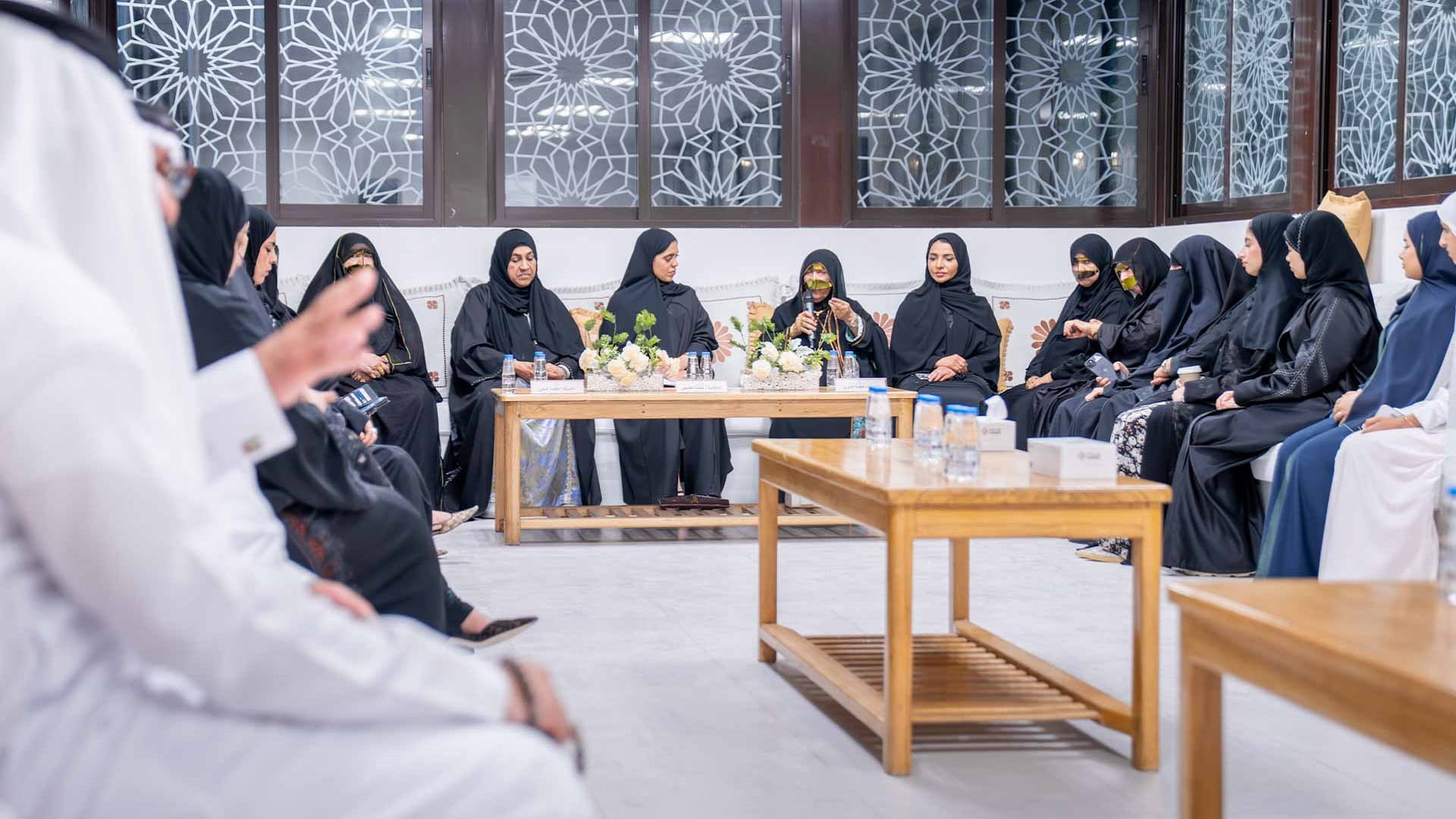 عاجل .. أهلية الضمان الاجتماعي تُعلن الاثنين وراتب الأحد المقبل بعد تأخير.. حقيقة الزيادة الملكية بـ1000 ريال لمواجهة الغلاء
