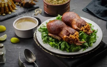 طريقة عمل الحمام المحشي على الطريقة المصرية الأصلية خطوة بخطوة