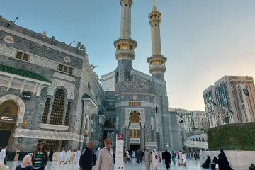 بوابة الملك سلمان: تحفة معمارية تستشرف مستقبل الحج والعمران في مكة برؤية 2030