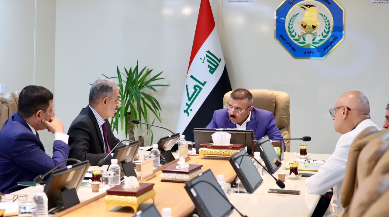 الشمري يلتقي بالمعنيين لإنجاز ملعب الشرطة: ضرورة تليق بتاريخ النادي العريق