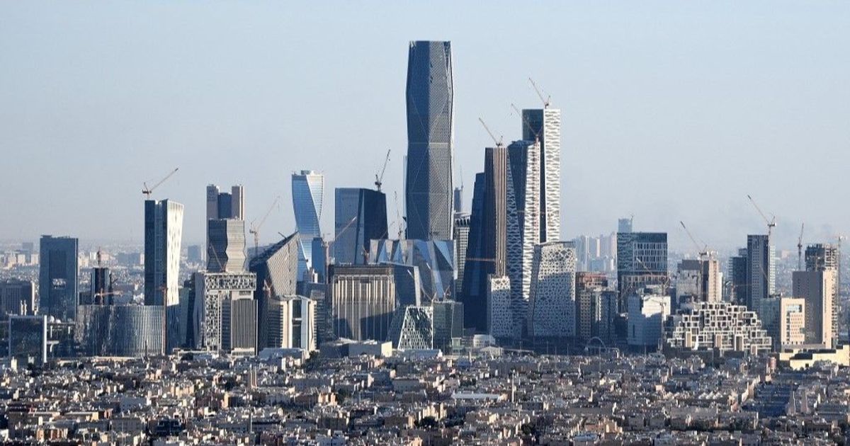 تثبيت إيجارات الرياض: من يكسب ومن يخسر؟