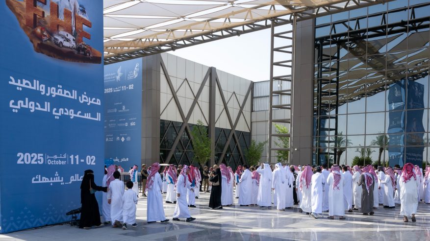 بيع صقرين منغوليين بـ245 ألف ريال في الافتتاح الرائع لمزاد معرض الصقور والصيد السعودي الدولي 2025