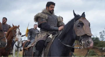 🏰 أورهان يعتلي العرش وأعداء جدد يهددون الدولة العثمانية.. تفاصيل الحلقة 195 المنتظرة من المؤسس عثمان!