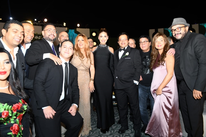 كلمات اب لا تنسى محمد هنيدي يوجه رسالة مؤثرة لابنته العروس