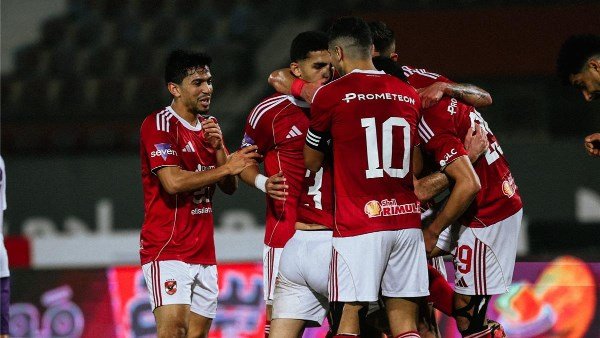اختبار صعب.. الأهلي يصطدم بطموحات سيراميكا في دوري نايل